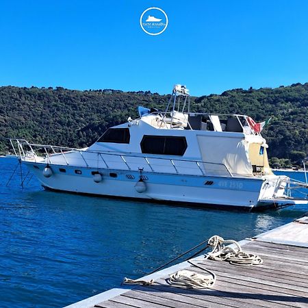 Yachtannablu Ξενοδοχείο Πόρτο Βένερε Εξωτερικό φωτογραφία