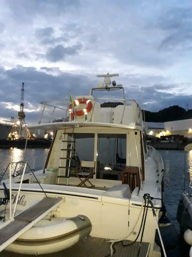 Yachtannablu Ξενοδοχείο Πόρτο Βένερε Εξωτερικό φωτογραφία
